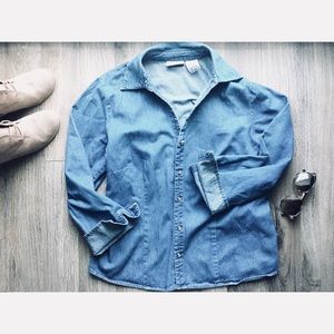 Chambray 3/4 Sleeve Button Down Shirt